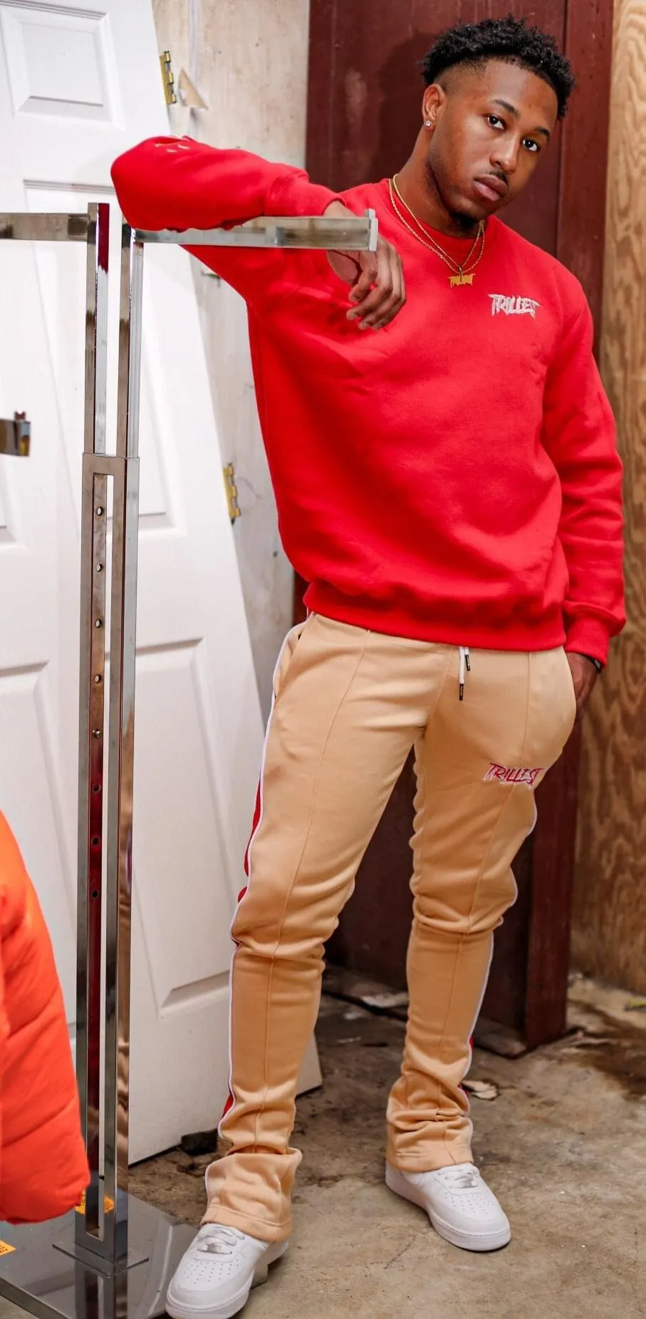 Against The Grain Crewneck - Red/Cream