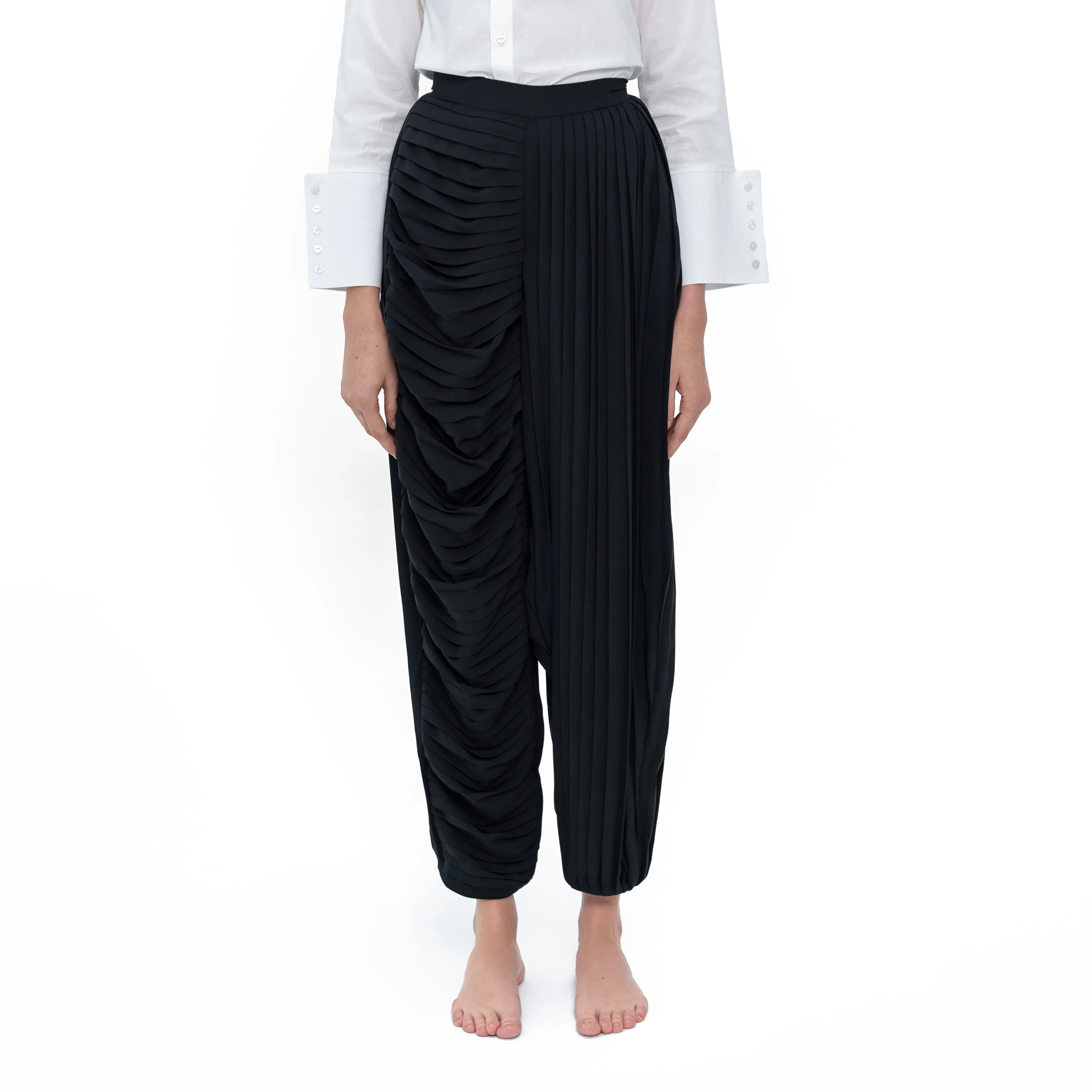 MAHA PLEATED PANTS