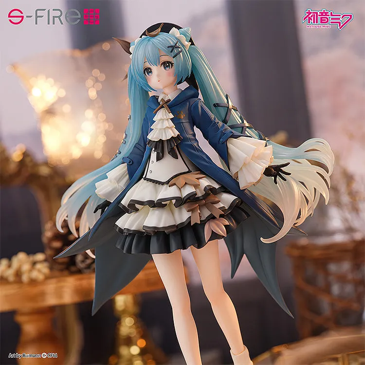 Miku Autumn Outing Complete Figure