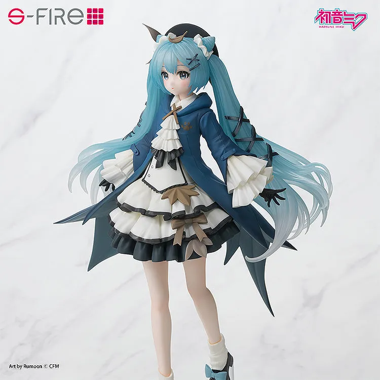 Miku Autumn Outing Complete Figure